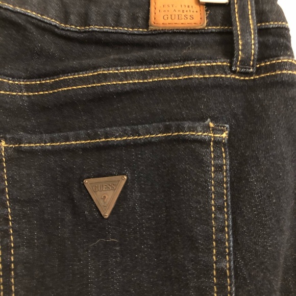 Guess Blue Jeans - Picture 4 of 6
